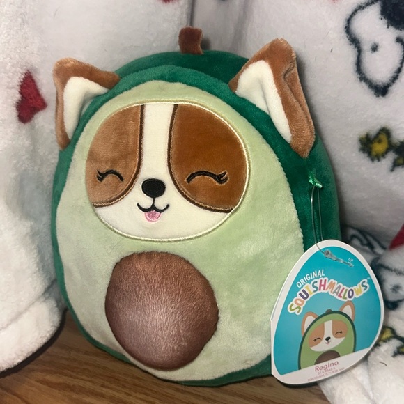 Squishmellow - Picture 1 of 4